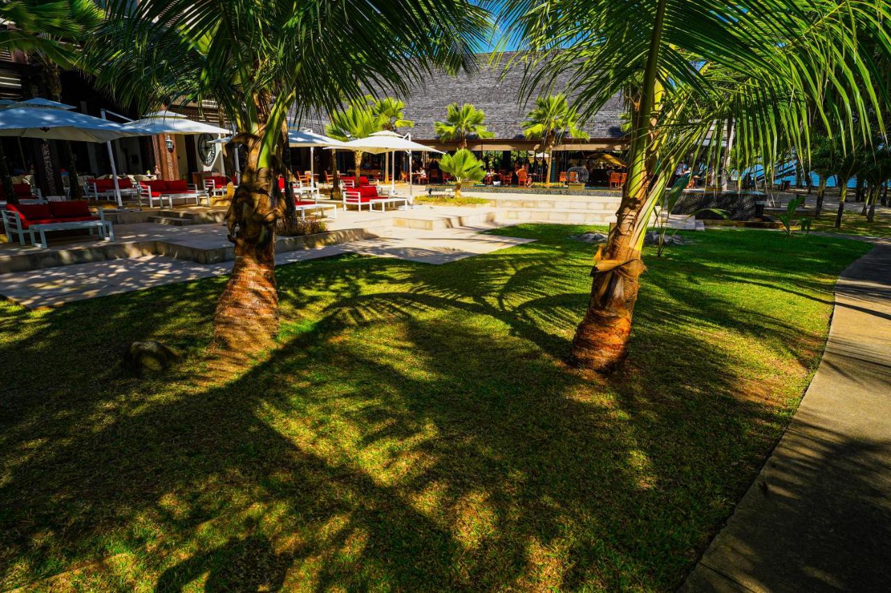 The H Resort Beau Vallon Beach Extérieur photo