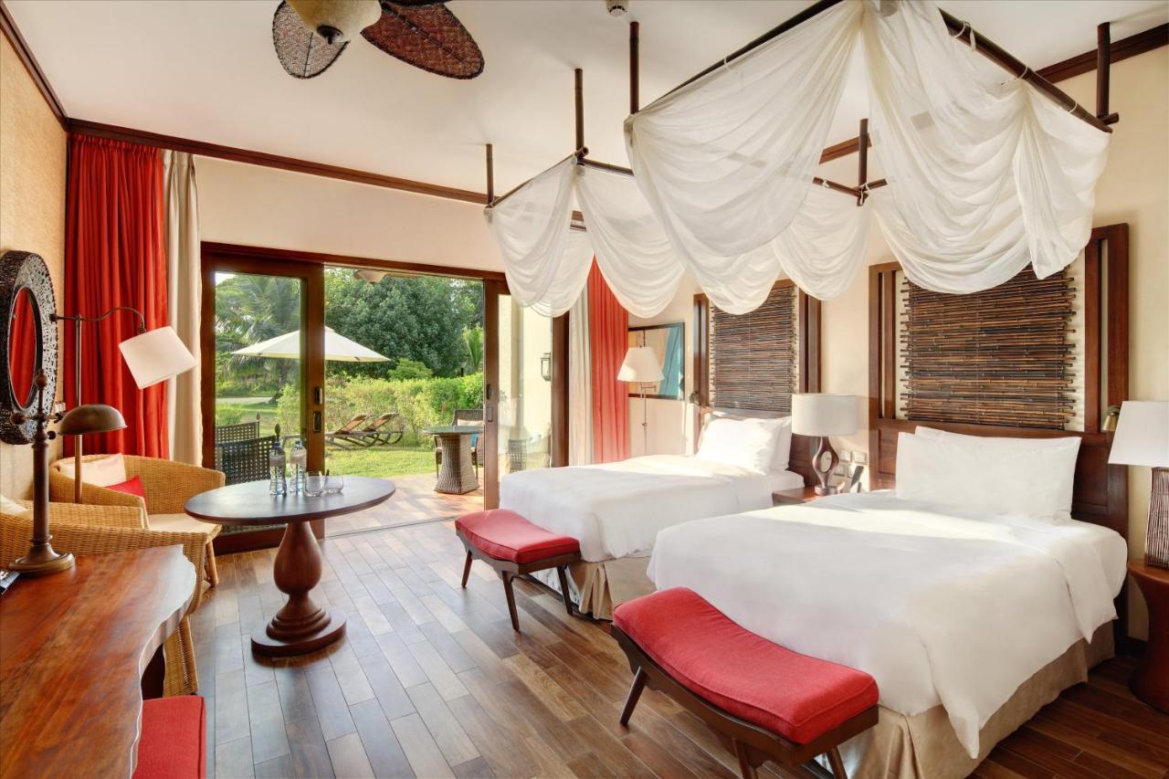 The H Resort Beau Vallon Beach Extérieur photo